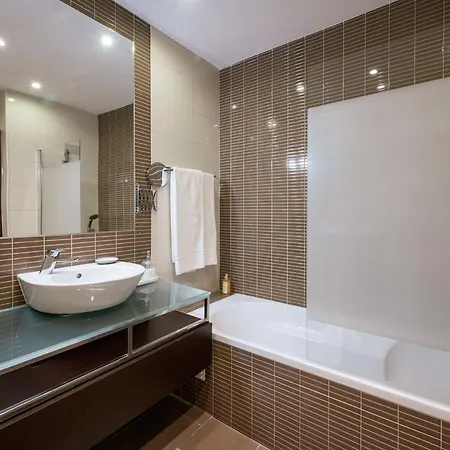 - Anna Town Apartment Albufeira